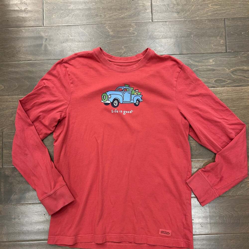 Life is Good Men's Crusher Long Sleeve T-Shirt "Rocket Holiday Truck"‎ M